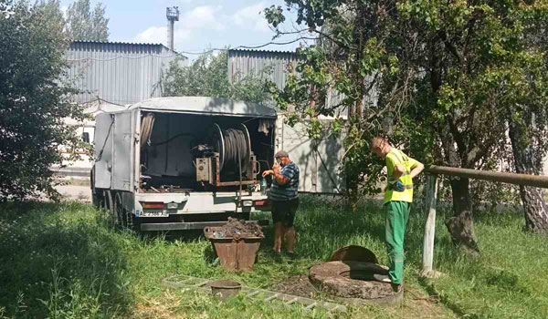 Услуга прочистки труб Дніпро и канализации Услуга прочистки труб Дніпро и канализации